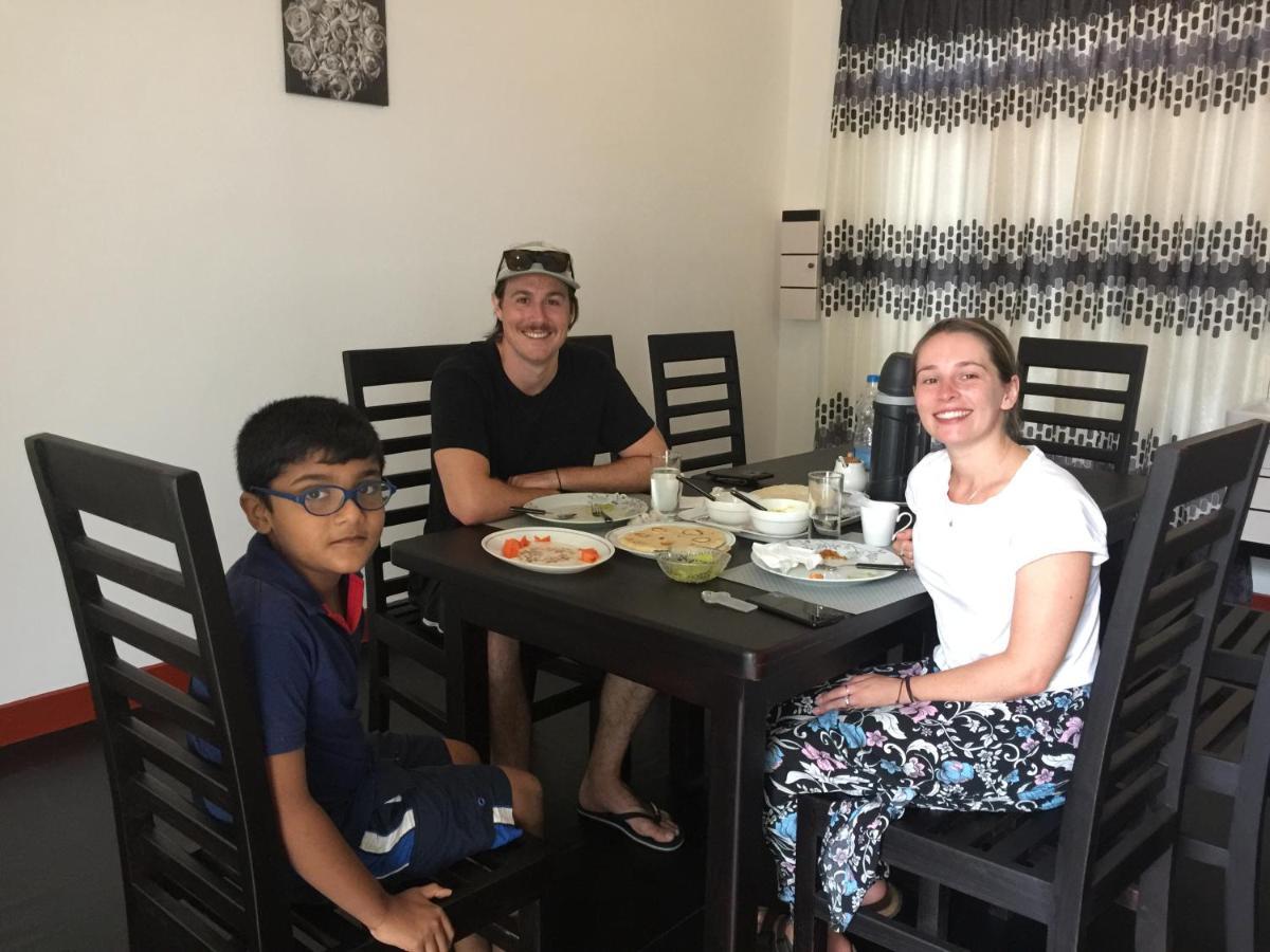 בטיקלואה Roabaa Guesthouse מראה חיצוני תמונה
