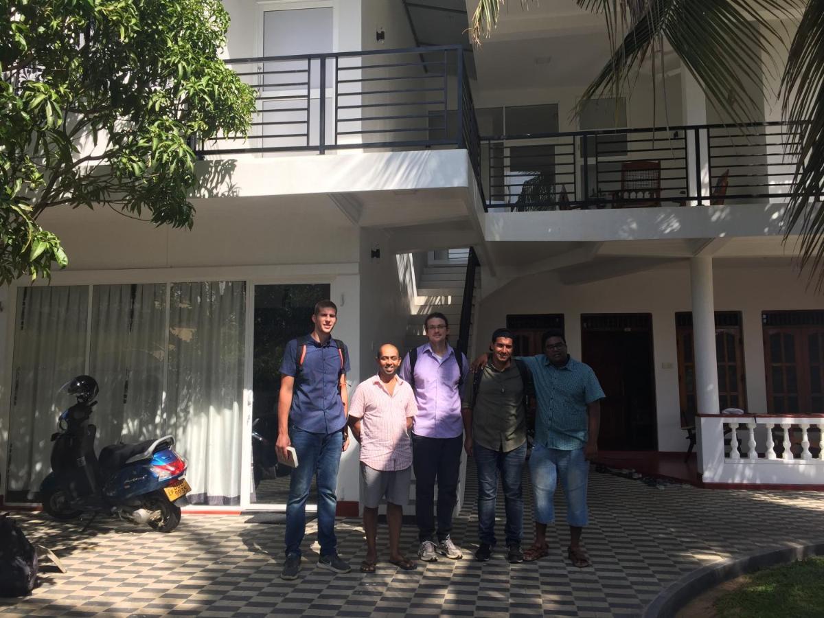 בטיקלואה Roabaa Guesthouse מראה חיצוני תמונה