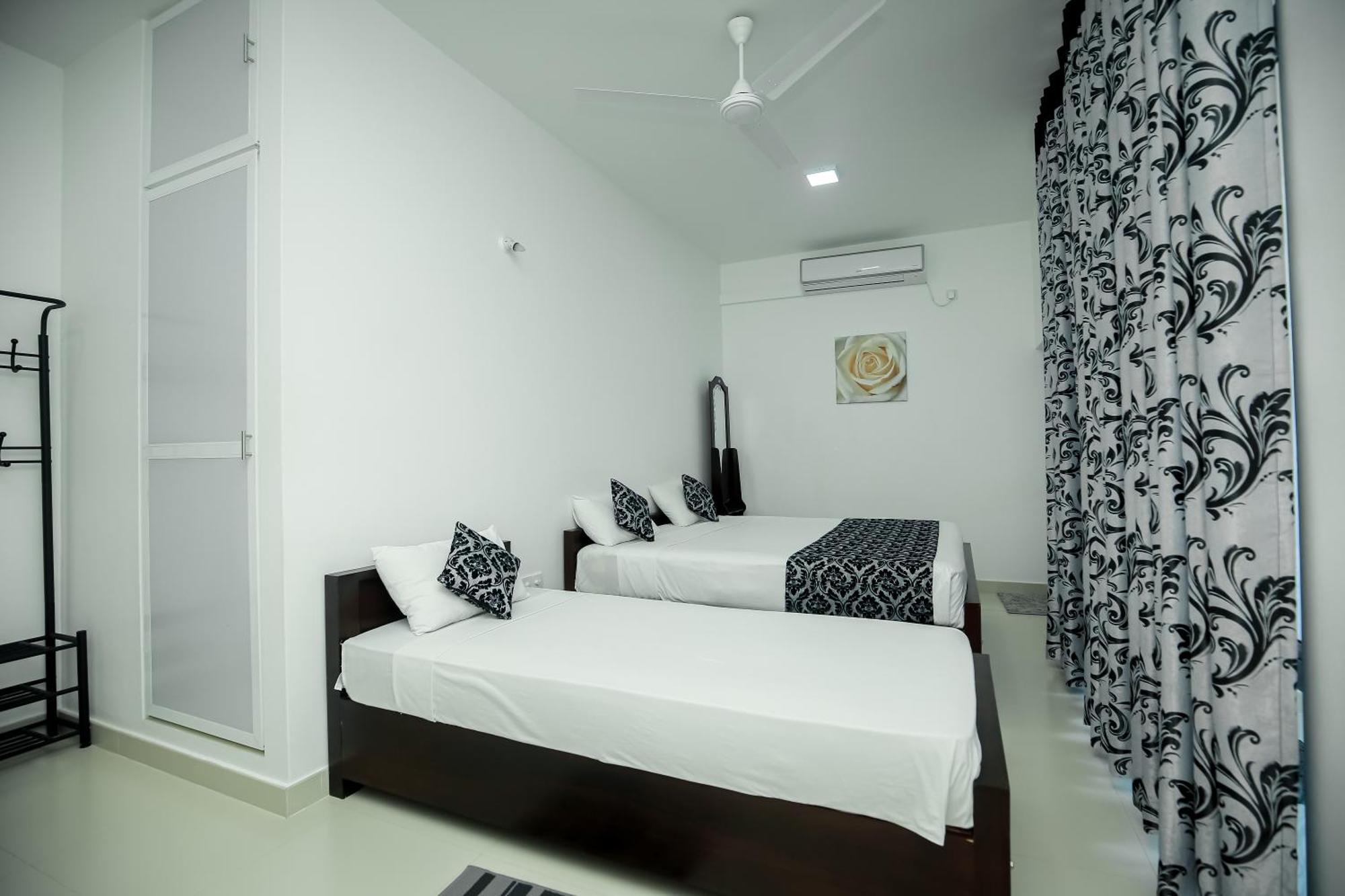 בטיקלואה Roabaa Guesthouse חדר תמונה